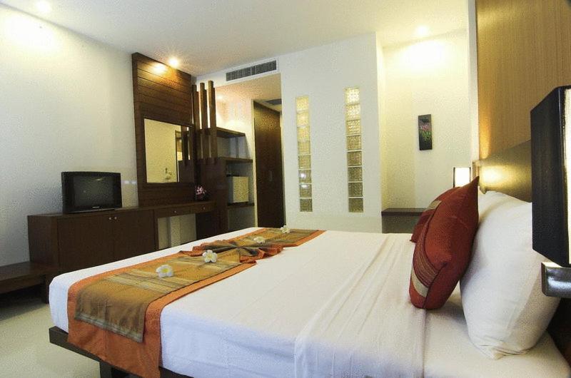 Ps Hill Resort Phuket Patong - Sha Plus Luaran gambar